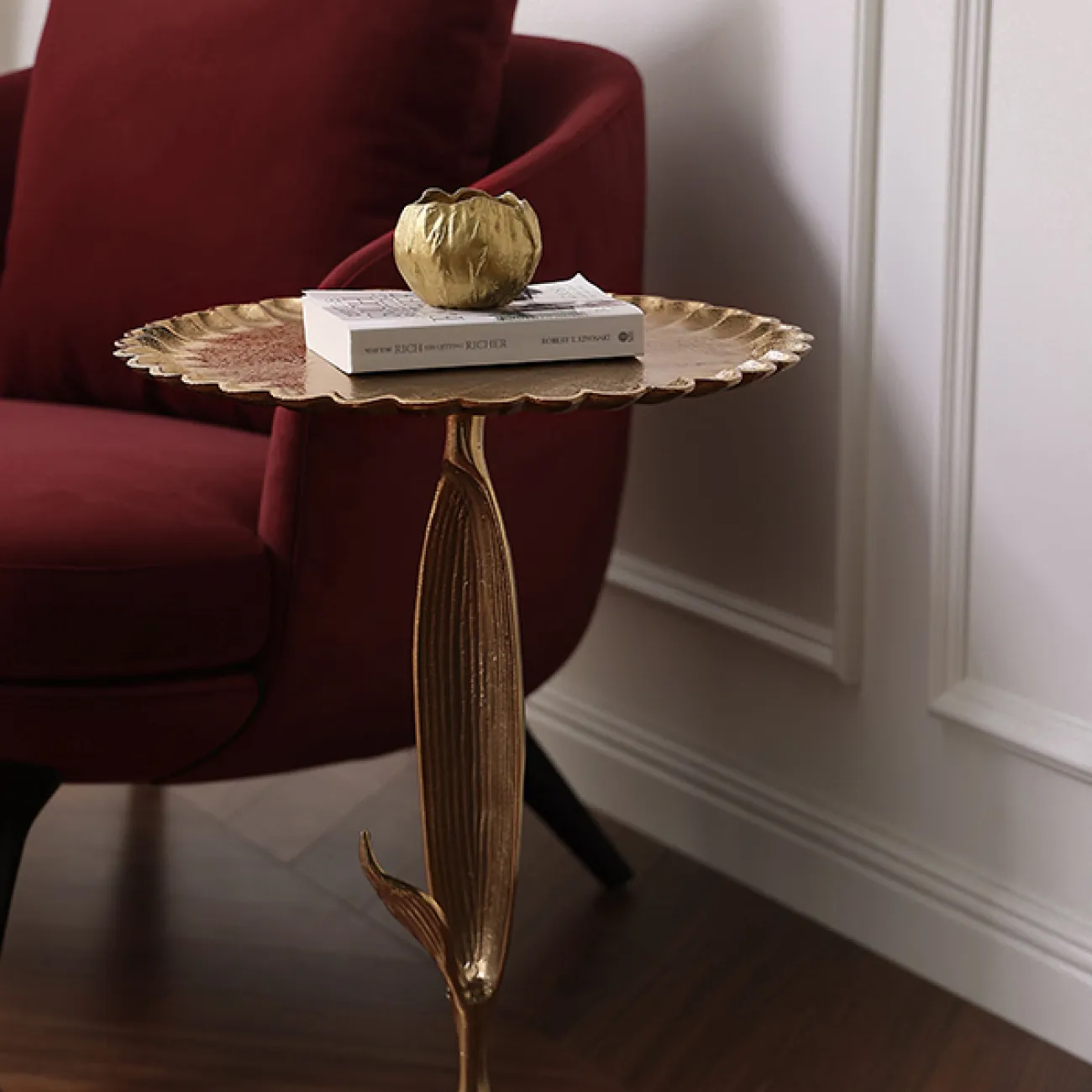 Оригинальный журнальный столик "Подсолнух" Qiekoo из алюминия JS39692-32 Оригинальный журнальный столик "Подсолнух" Qiekoo из алюминия JS39692-32