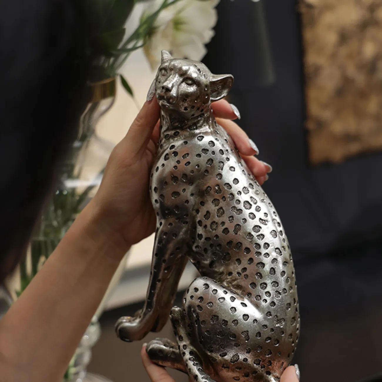 Изящная статуэтка "Гепард" от Qiekoo из смолы SK39693-32 Изящная статуэтка "Гепард" от Qiekoo из смолы SK39693-32