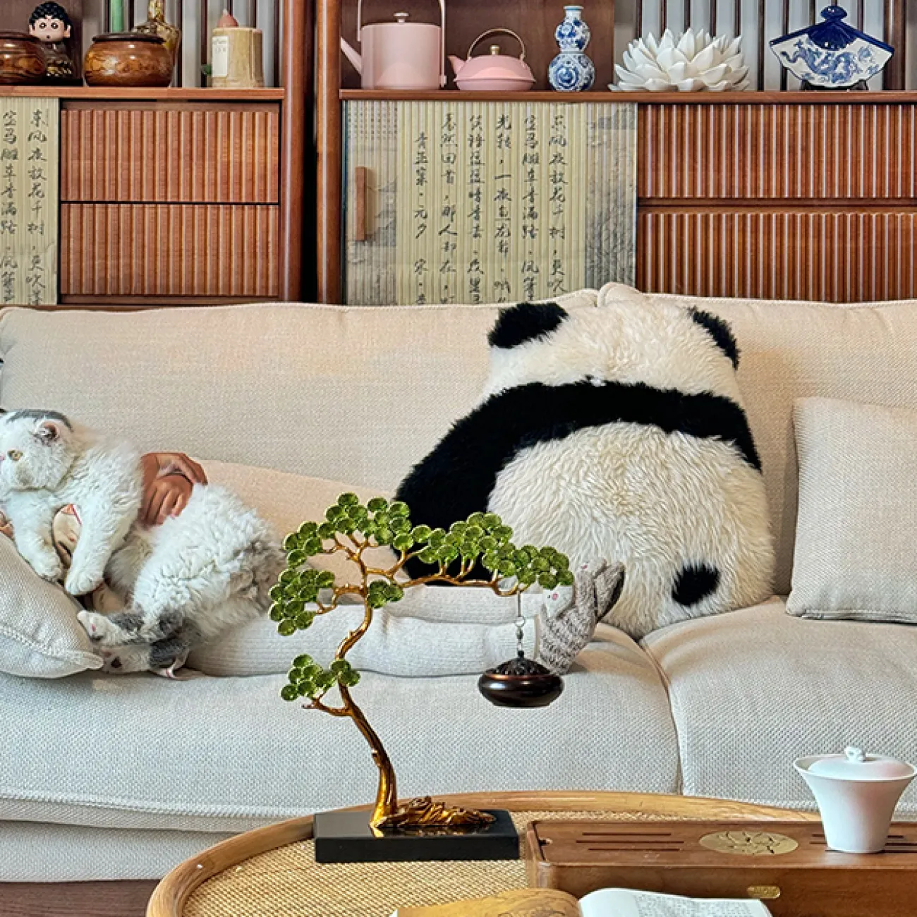 Оригинальная подвесная курильница для благовоний от Qiekoo из мрамора и меди SK39695-32 Оригинальная подвесная курильница для благовоний от Qiekoo из мрамора и меди SK39695-32