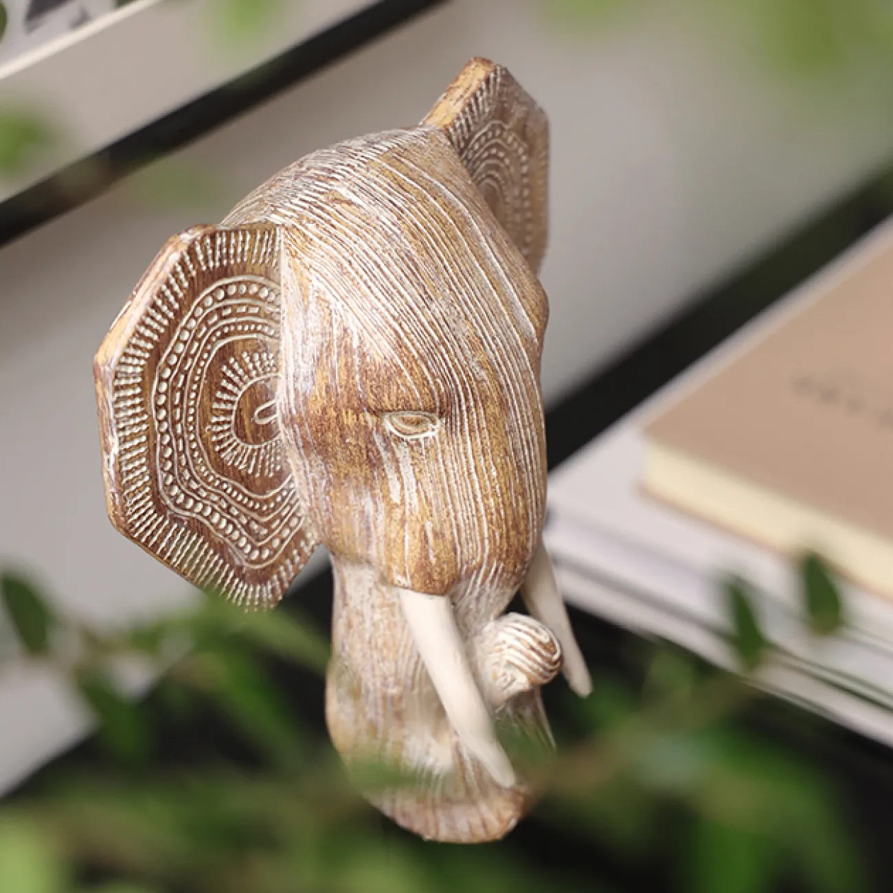 Оригинальная статуэтка "Слон Руйи" от Qiekoo из синтетической смолы SK39696-32