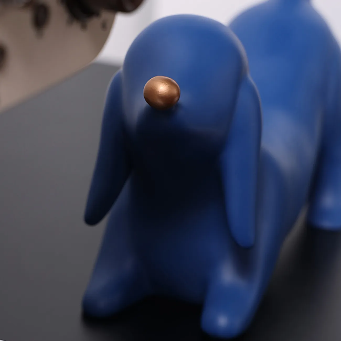 Оригинальная статуэтка "Бигль" от Qiekoo из смолы SK39697-32