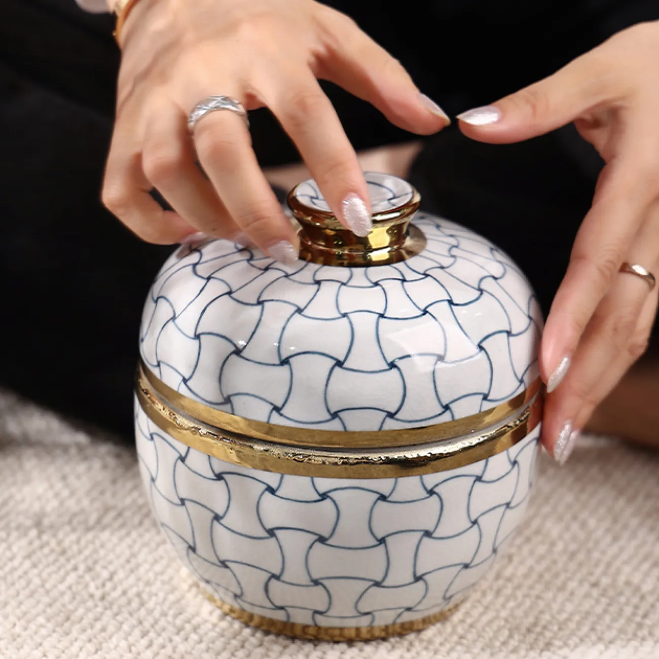 Изящная шкатулка Qiekoo из керамики SH39701-32