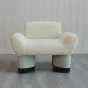 Стильное кресло Mozuo от LaLume из дерева и шерсти KR39716-32