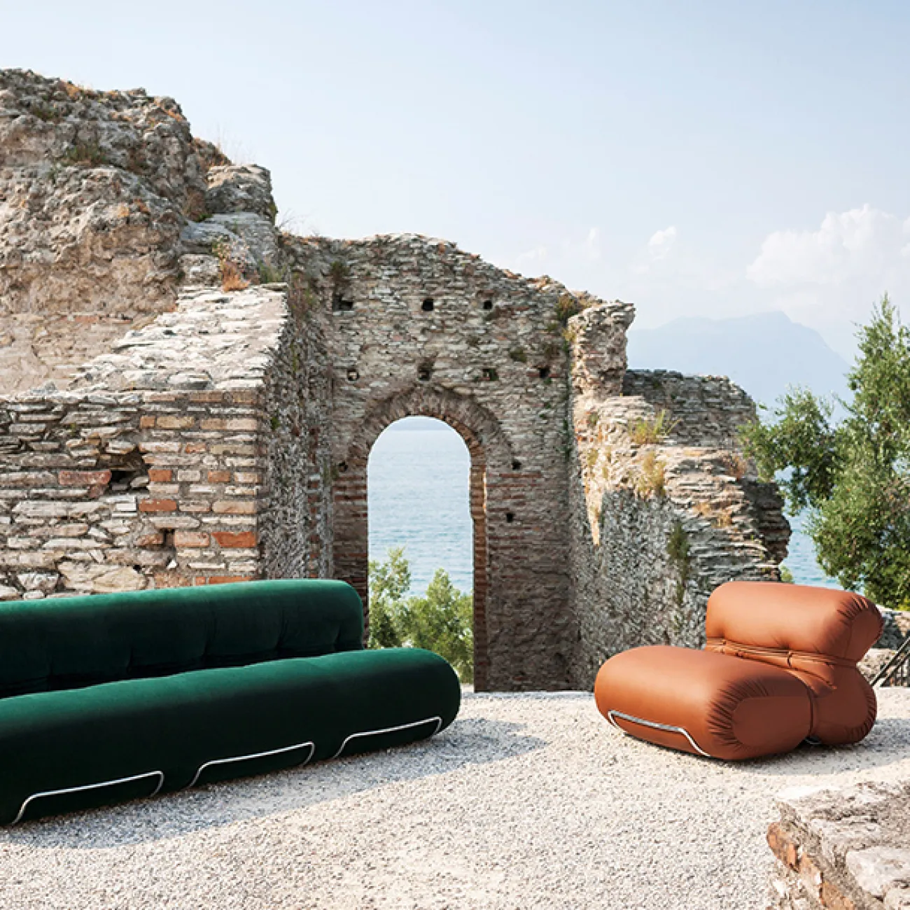 Удобное кресло Mozuo от LaLume кожаное KR39732-32