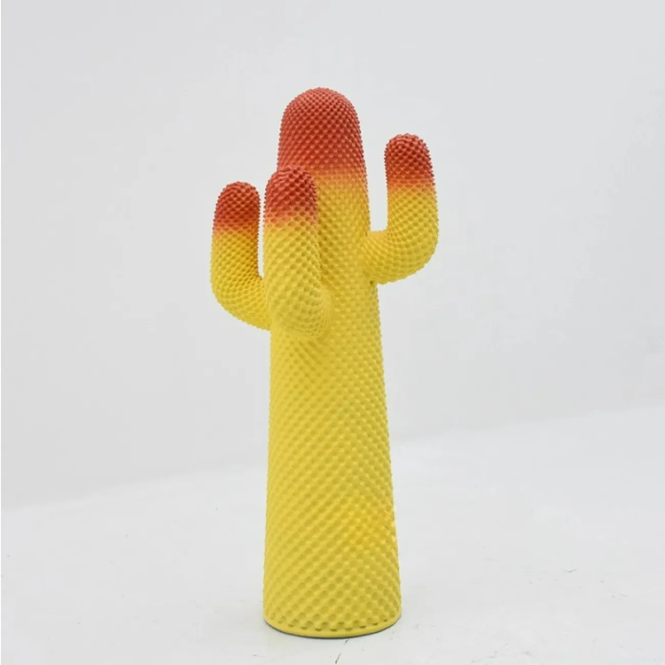 Оригинальная скульптура "Кактус" Mozuo из стеклопластика SK39734-32 Оригинальная скульптура "Кактус" Mozuo из стеклопластика SK39734-32