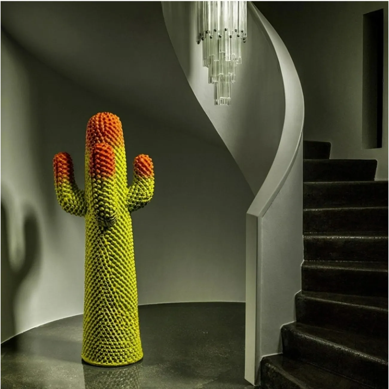 Оригинальная скульптура "Кактус" Mozuo из стеклопластика SK39734-32 Оригинальная скульптура "Кактус" Mozuo из стеклопластика SK39734-32