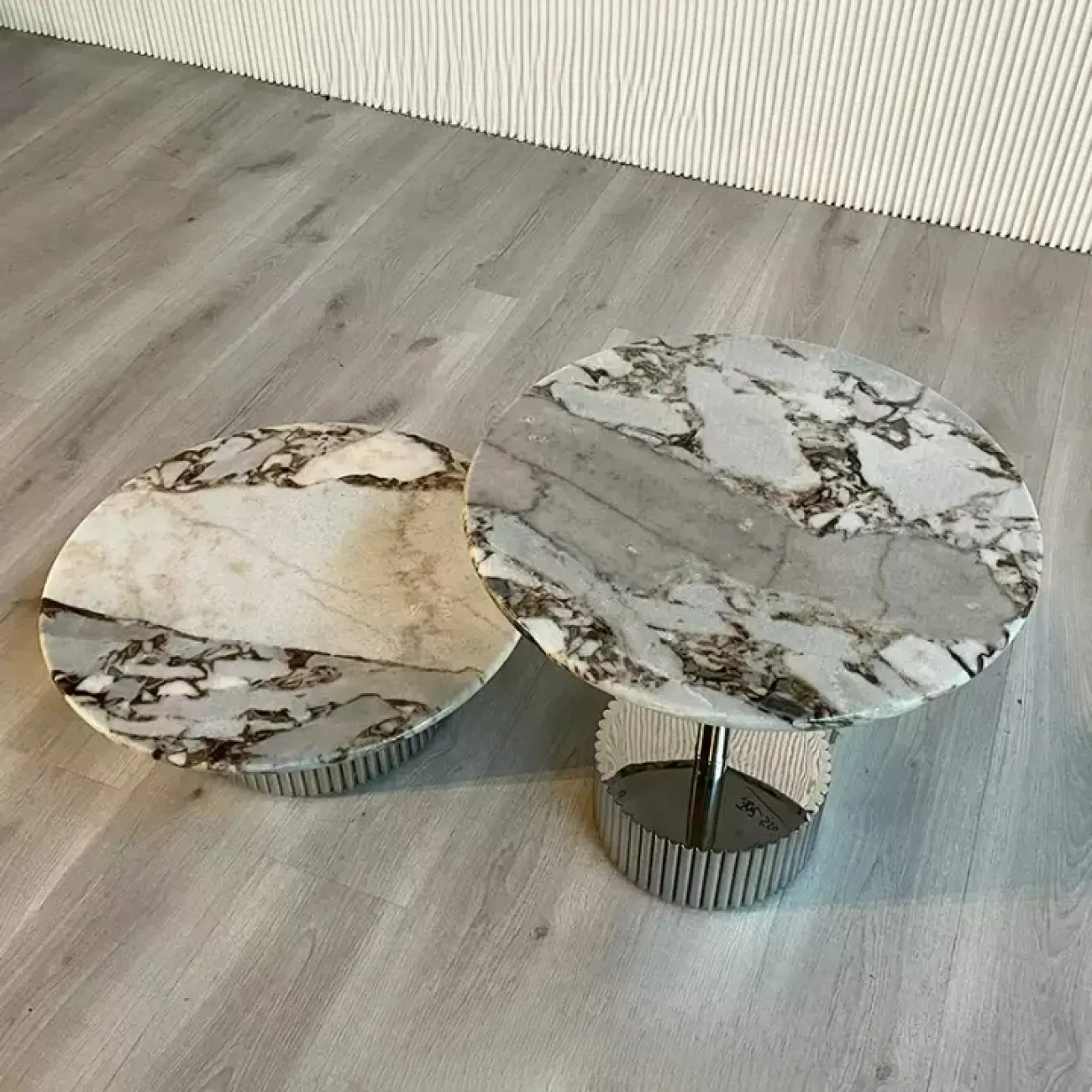 Роскошный журнальный столик Mozuo со столешницей из мрамора или терраццо JS39750-32