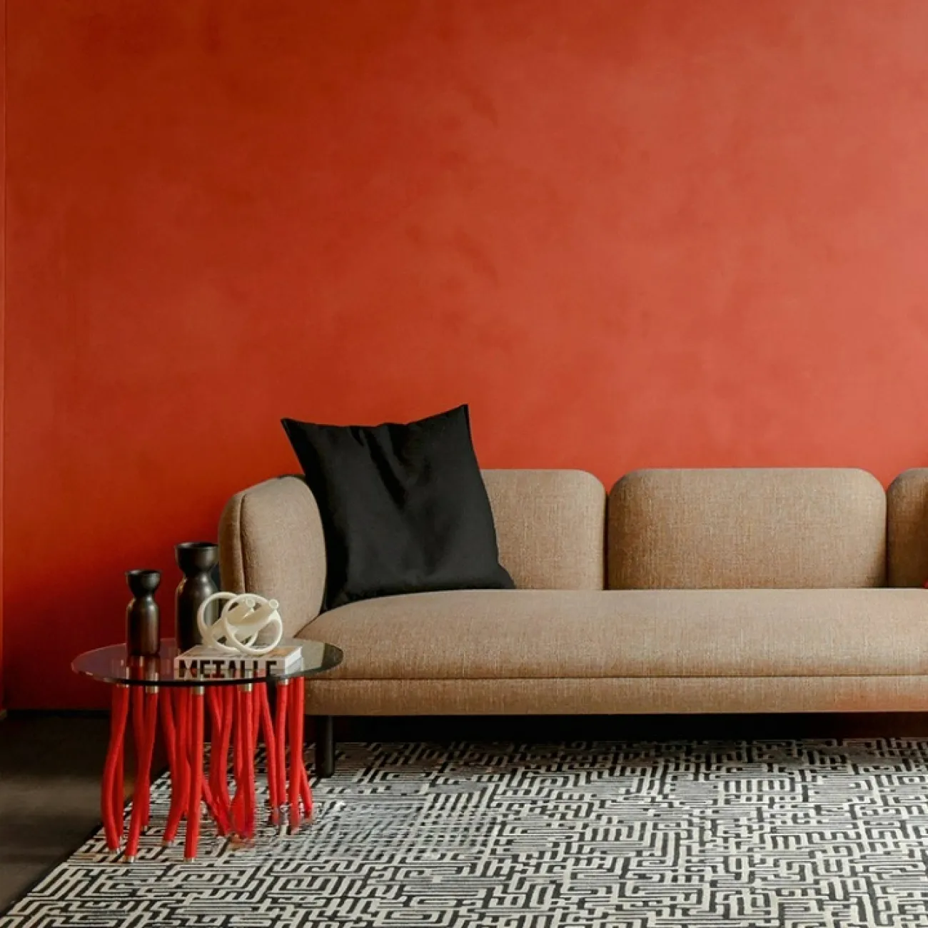 Необычный журнальный столик Mozuo со стеклянной столешницей JS39756-32