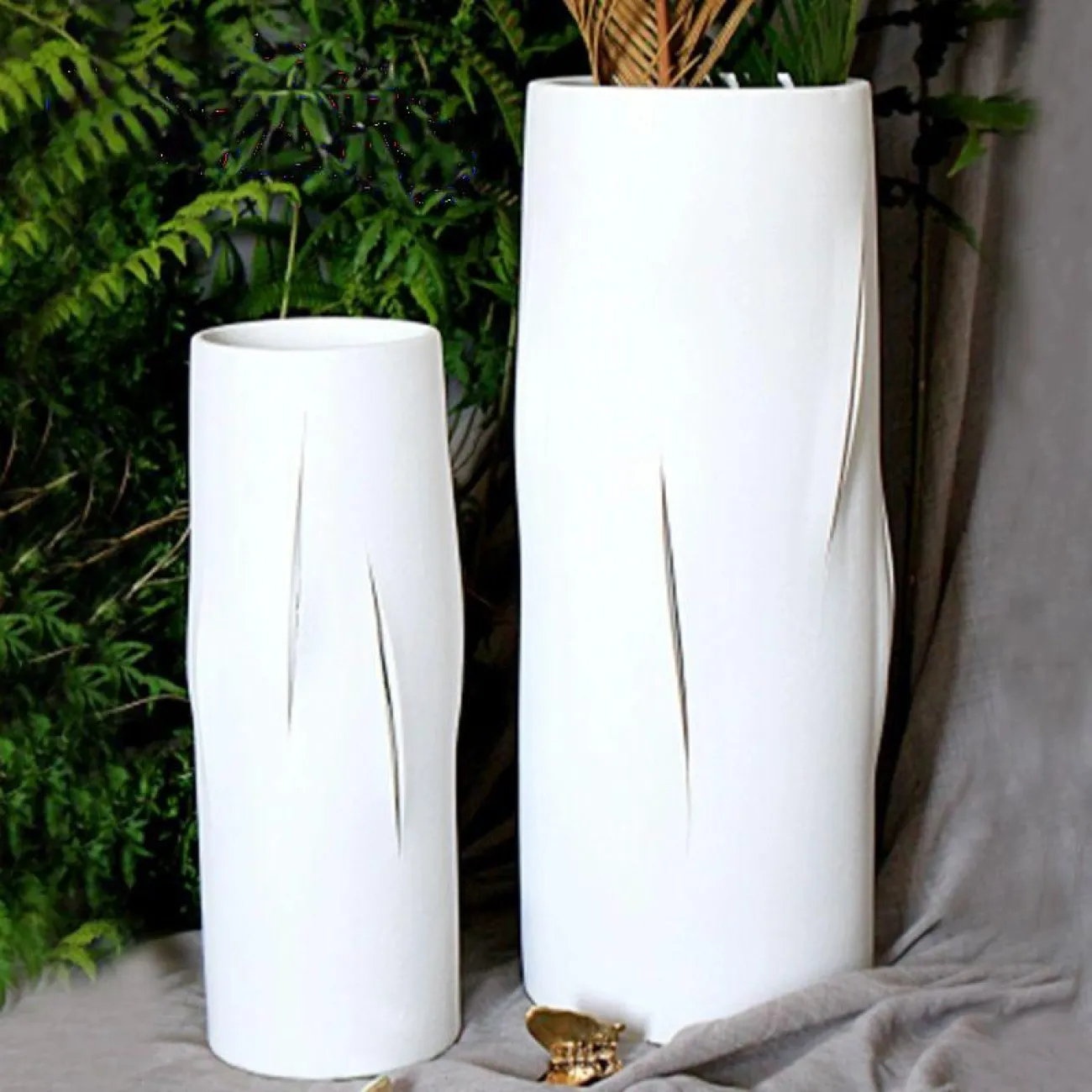 Декоративная настольная ваза OTEIZA из керамики VZ39769-32