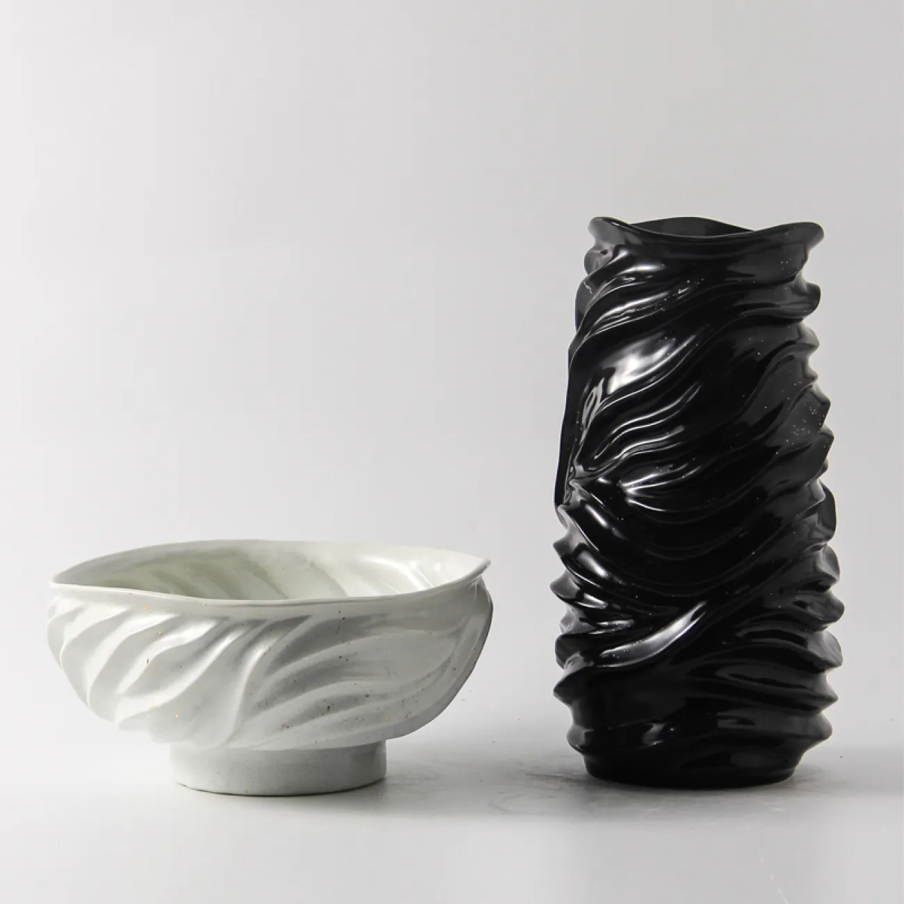 Элегантная вазочка OTEIZA из керамики VZ39773-32