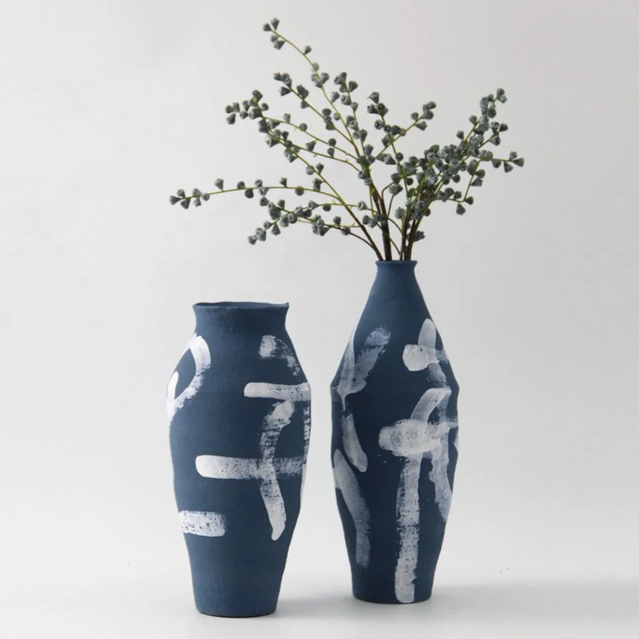 Элегантная настольная ваза OTEIZA из керамики VZ39782-32