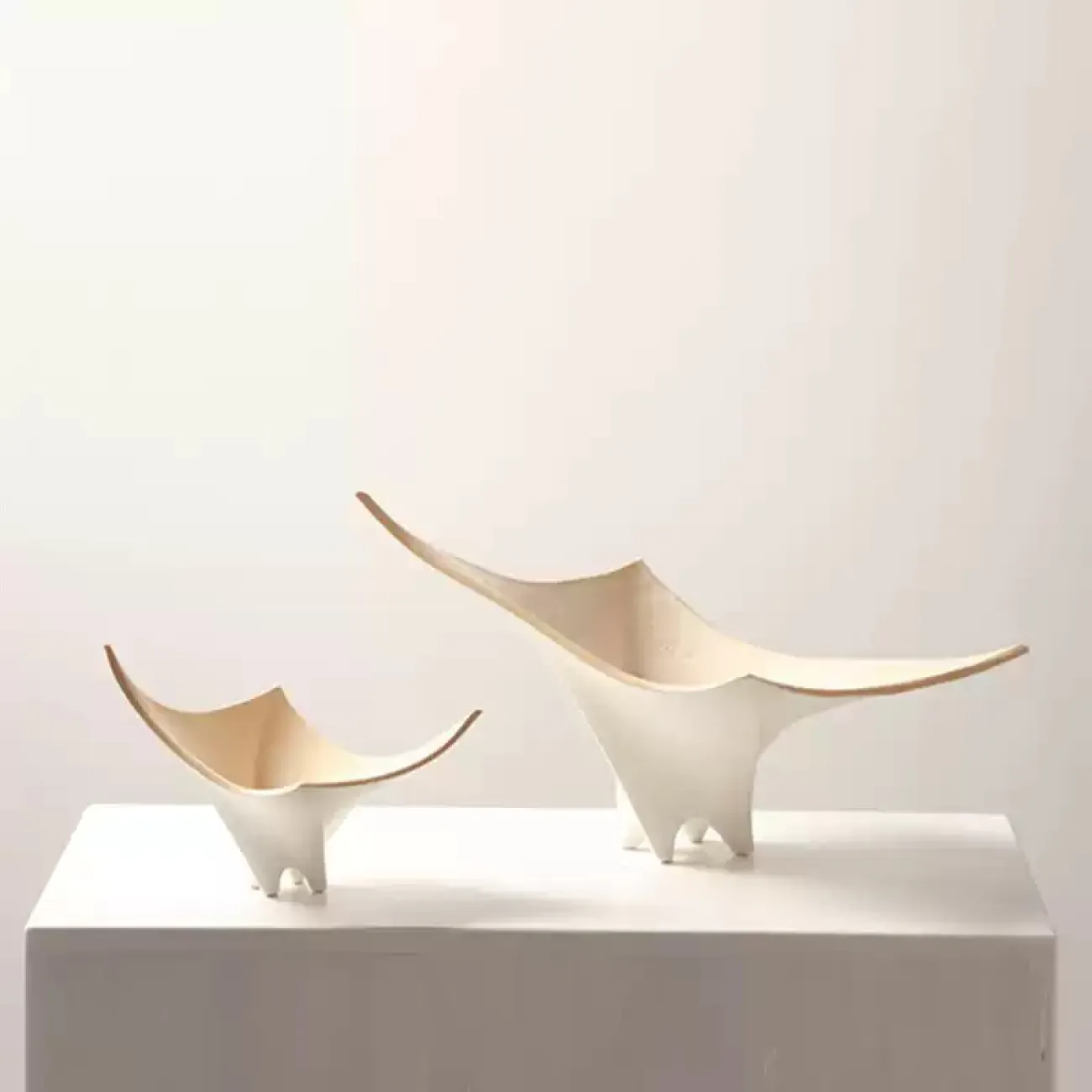 Декоративная вазочка OTEIZA из керамики VZ39789-32 Декоративная вазочка OTEIZA из керамики VZ39789-32