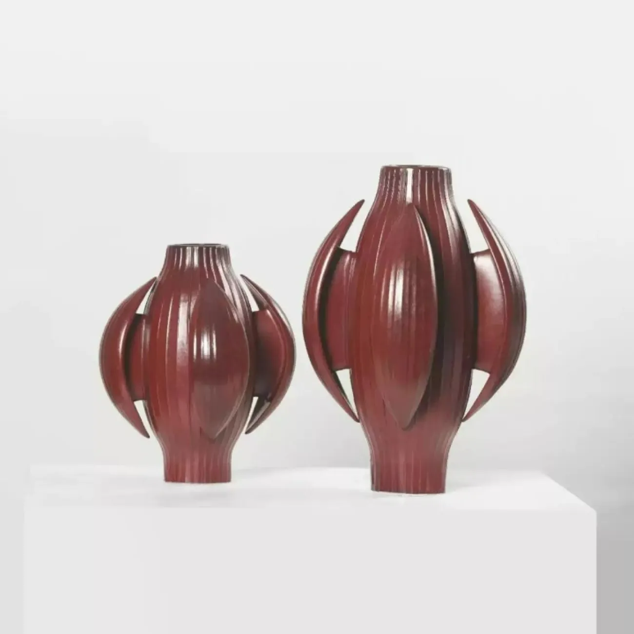 Необычная настольная ваза OTEIZA из керамики VZ39800-32