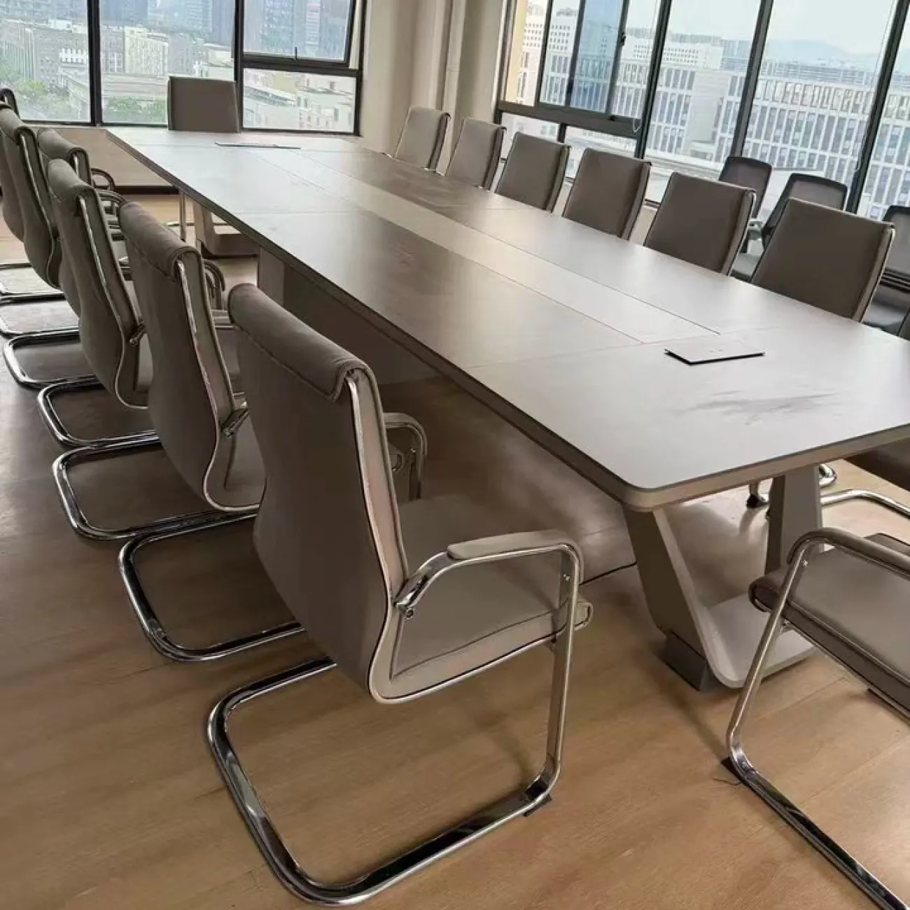 Роскошный стол для конференций 2м Baishengfeng с креслами и без них OS39847-32 Роскошный стол для конференций 2м Baishengfeng с креслами и без них OS39847-32