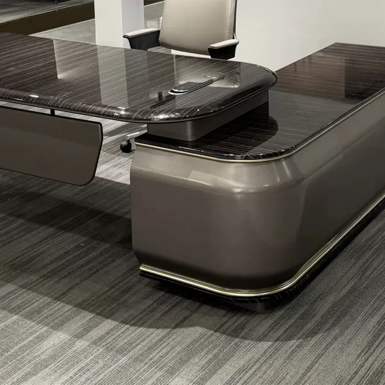 Роскошный стол руководителя Baishengfeng из меламина OS39981-32