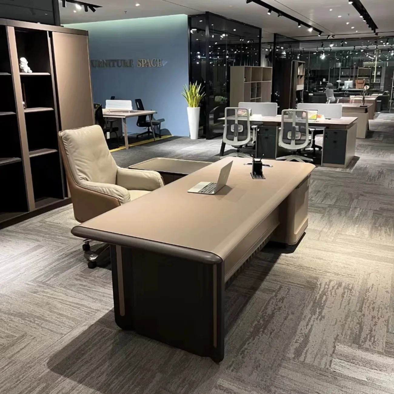 Роскошный стол руководителя Baishengfeng с подсветкой OS40009-32