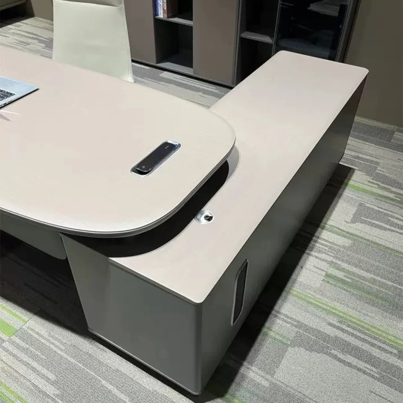 Роскошный стол руководителя Dixin из МДФ OS40043-32