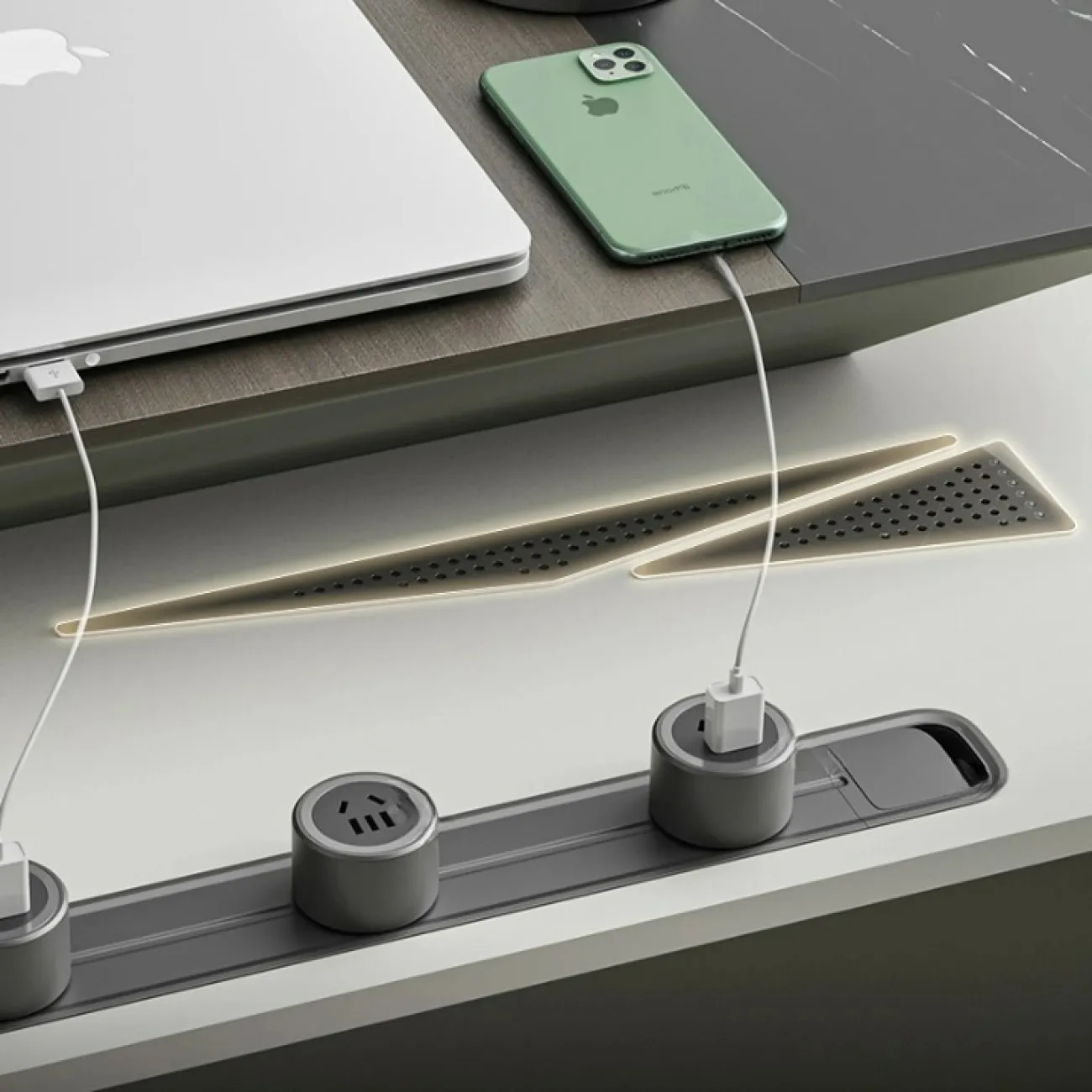 Практичный стол руководителя Dixin из ДСП OS40056-32