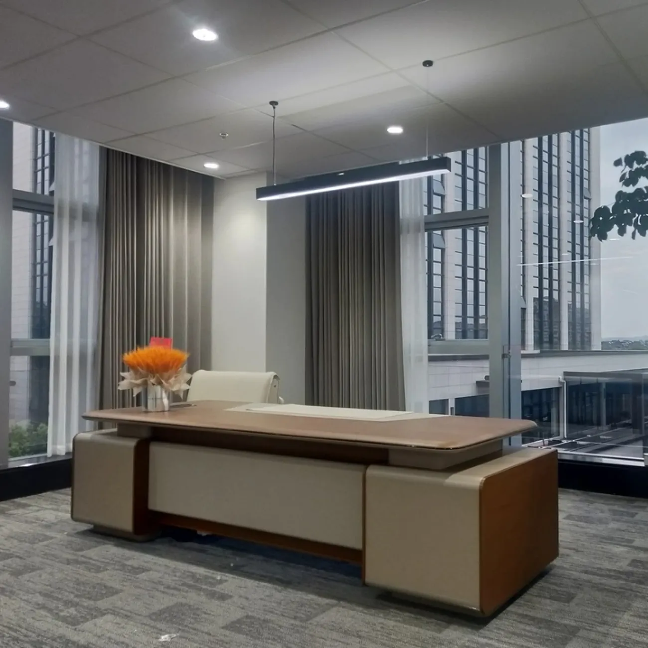 Роскошный стол руководителя Wolin из меламина OS40091-32