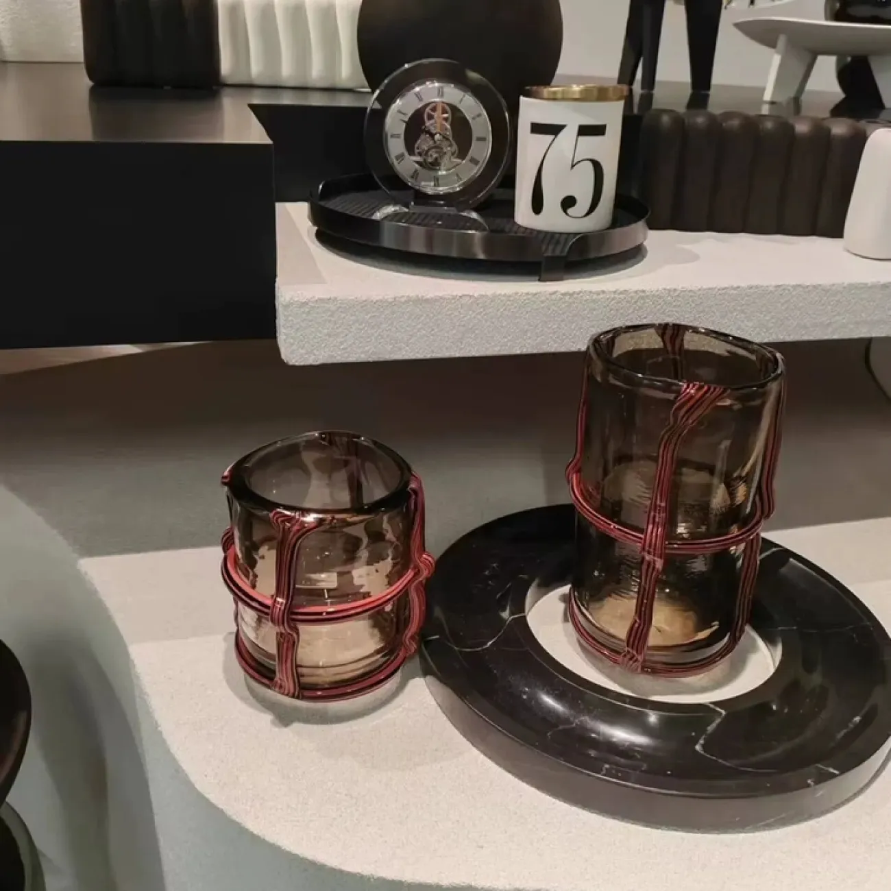 Оригинальная ваза Vavinci от LaLume из стекла VZ40260-32