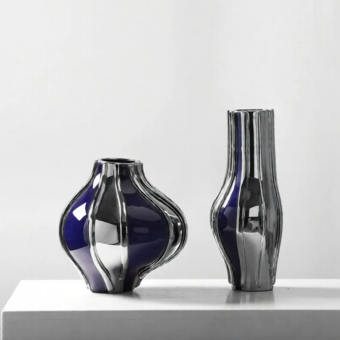 Дизайнерская ваза Vavinci от LaLume из керамики VZ40266-32 Дизайнерская ваза Vavinci от LaLume из керамики VZ40266-32