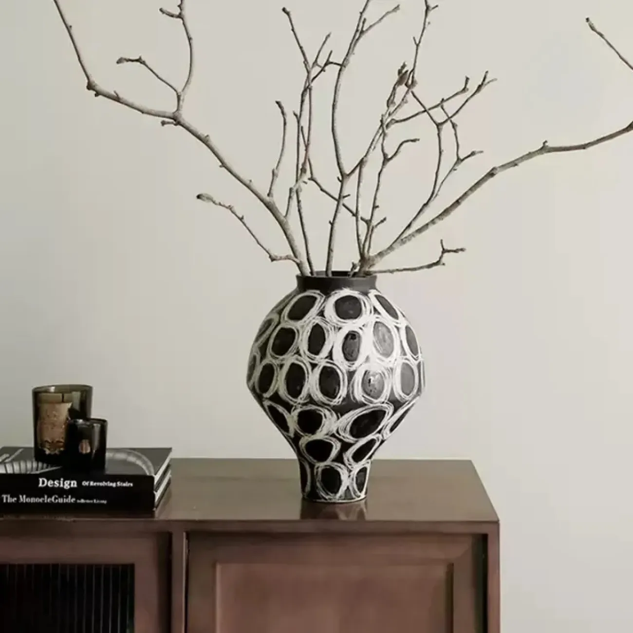 Дизайнерская ваза Vavinci от LaLume из керамики VZ40269-32 Дизайнерская ваза Vavinci от LaLume из керамики VZ40269-32