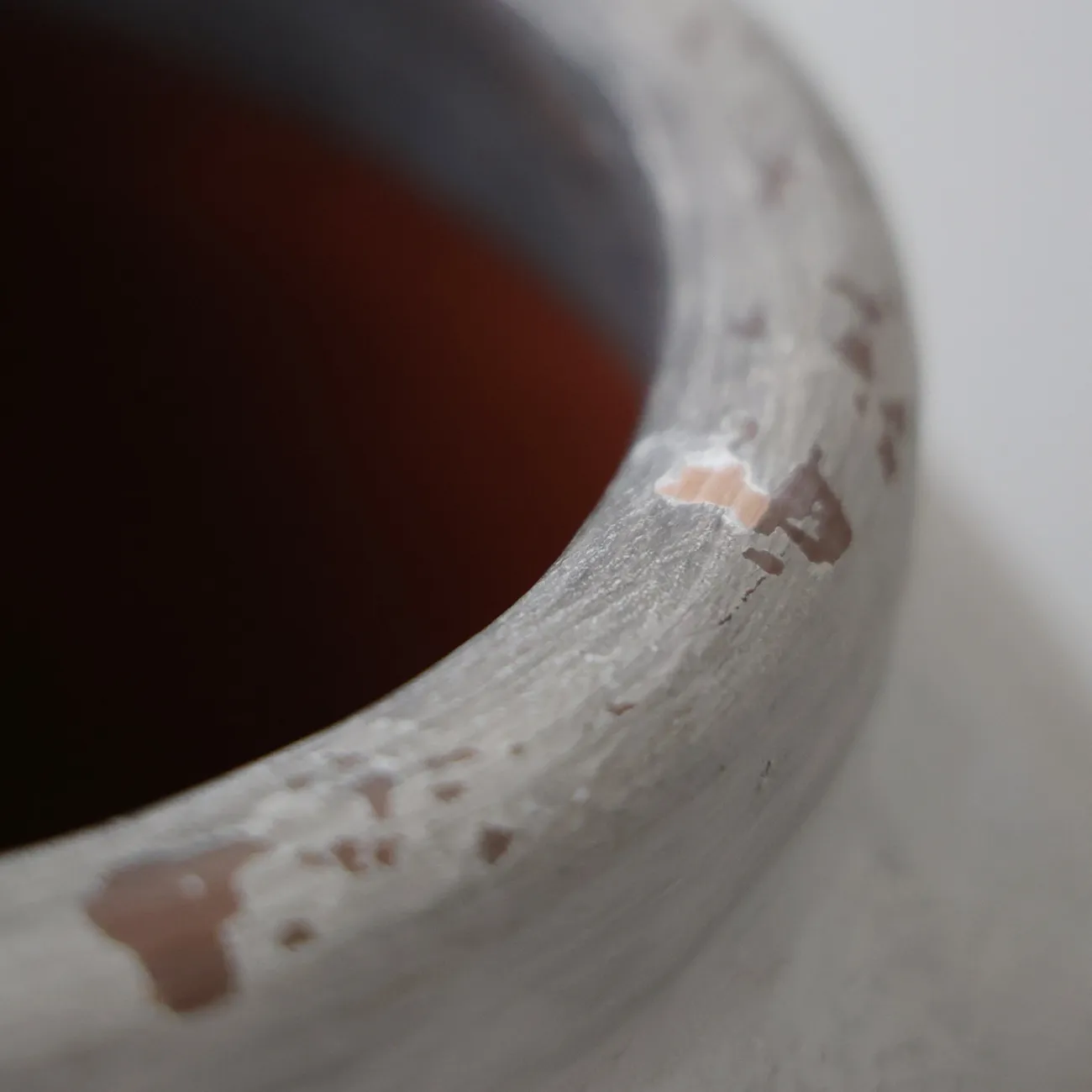 Античная напольная ваза White Lily от LaLume из керамики VZ40275-32 Античная напольная ваза White Lily от LaLume из керамики VZ40275-32