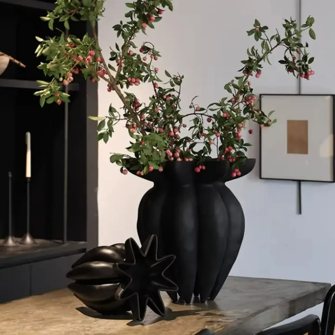 Оригинальная ваза White Lily от LaLume из пластика со стекловолокном VZ40278-32 Оригинальная ваза White Lily от LaLume из пластика со стекловолокном VZ40278-32