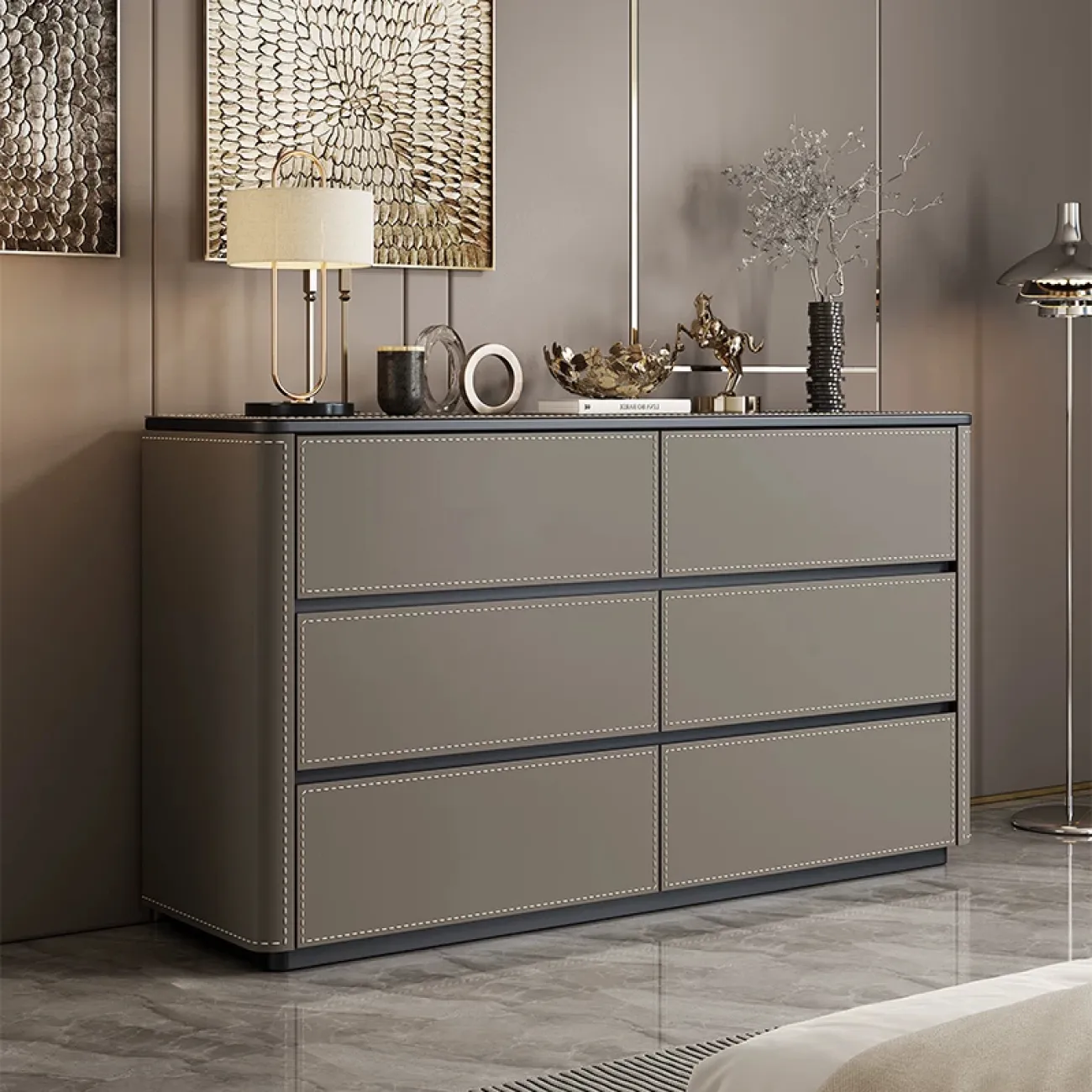 Классический комод Carat от LaLume с обивкой из кожи KD40283-32