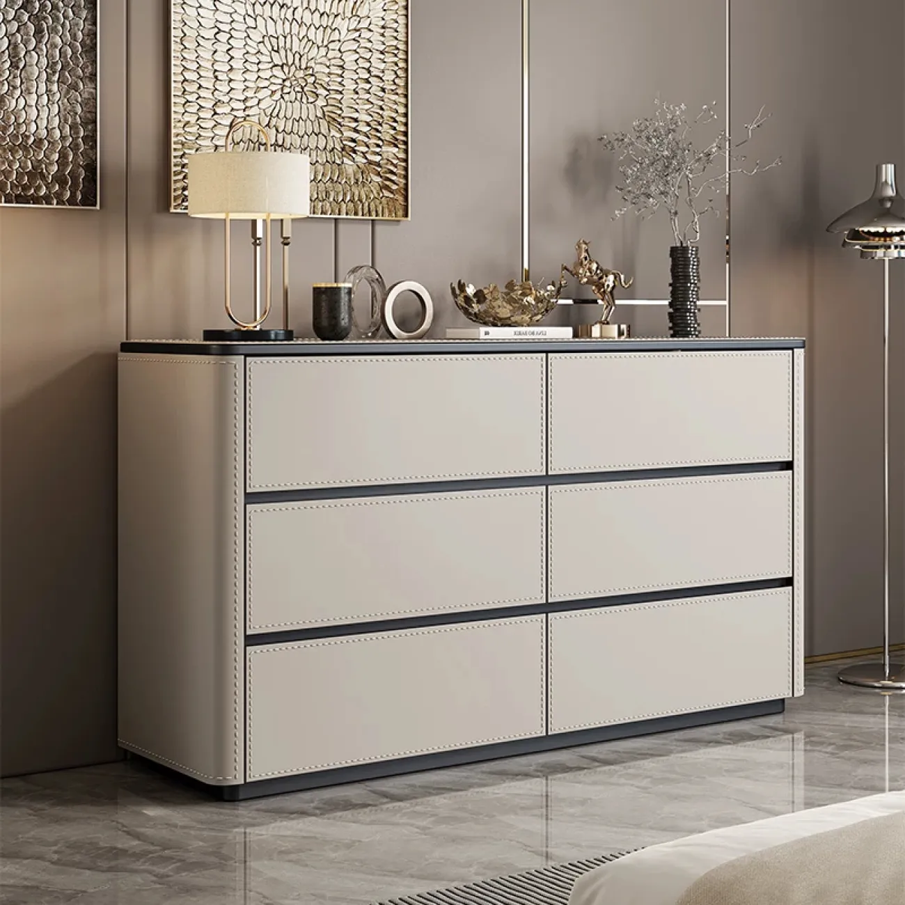 Классический комод Carat от LaLume с обивкой из кожи KD40283-32