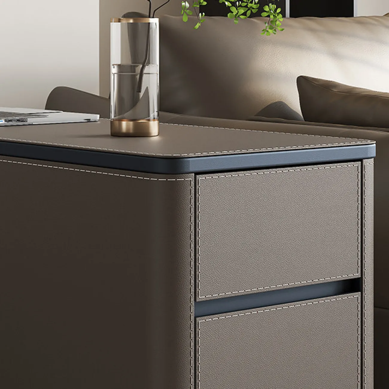 Удобный боковой комод Carat с кожаной обивкой KD40306-32