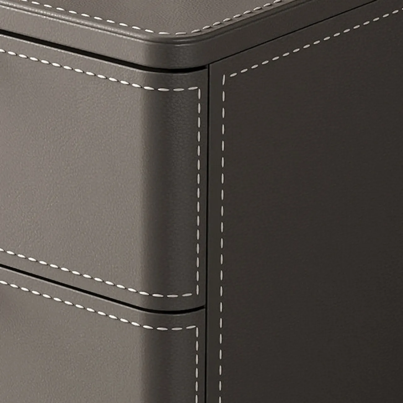 Классическая прикроватная тумба Carat с кожаной обивкой KD40313-32