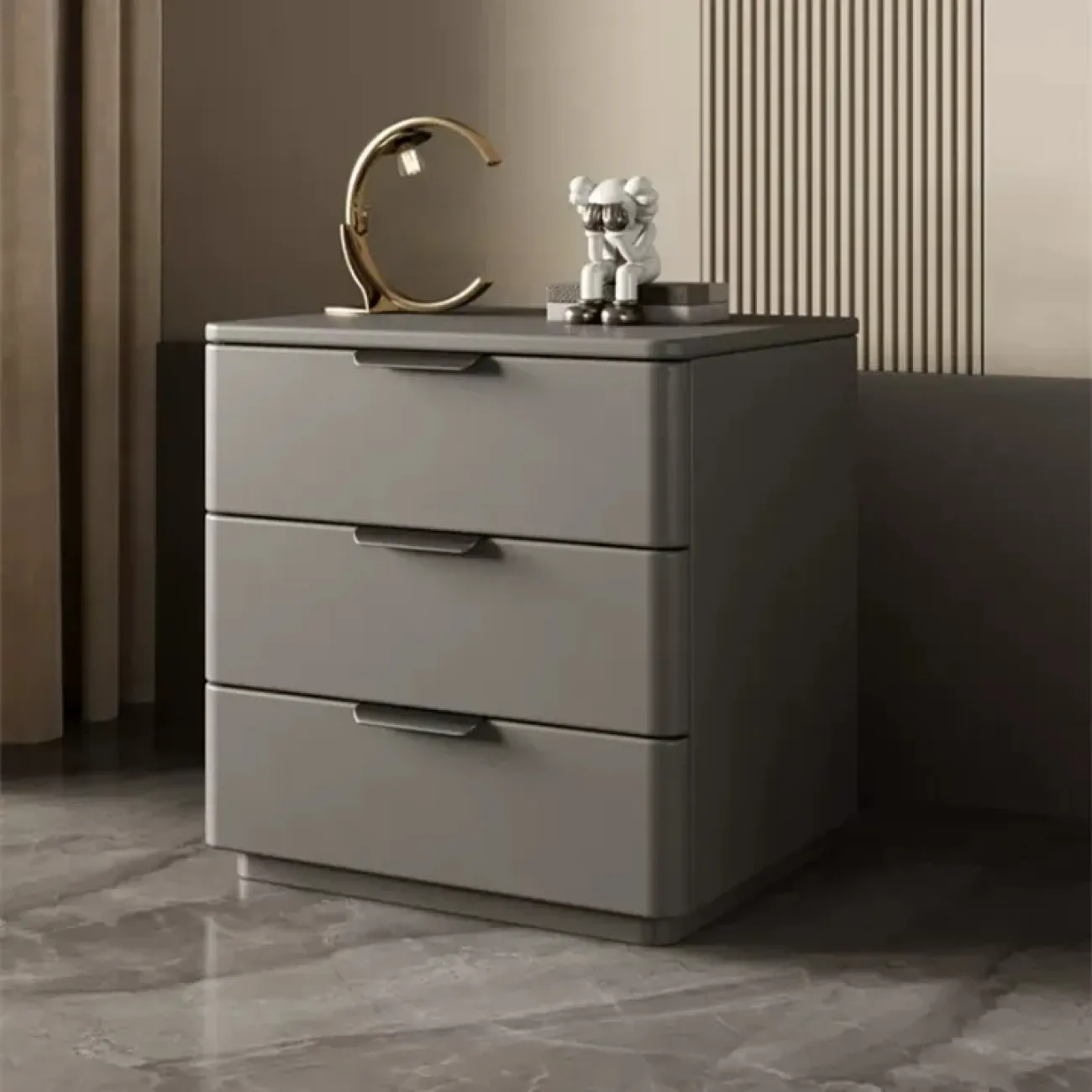 Классическая прикроватная тумба Carat с кожаной обивкой KD40313-32