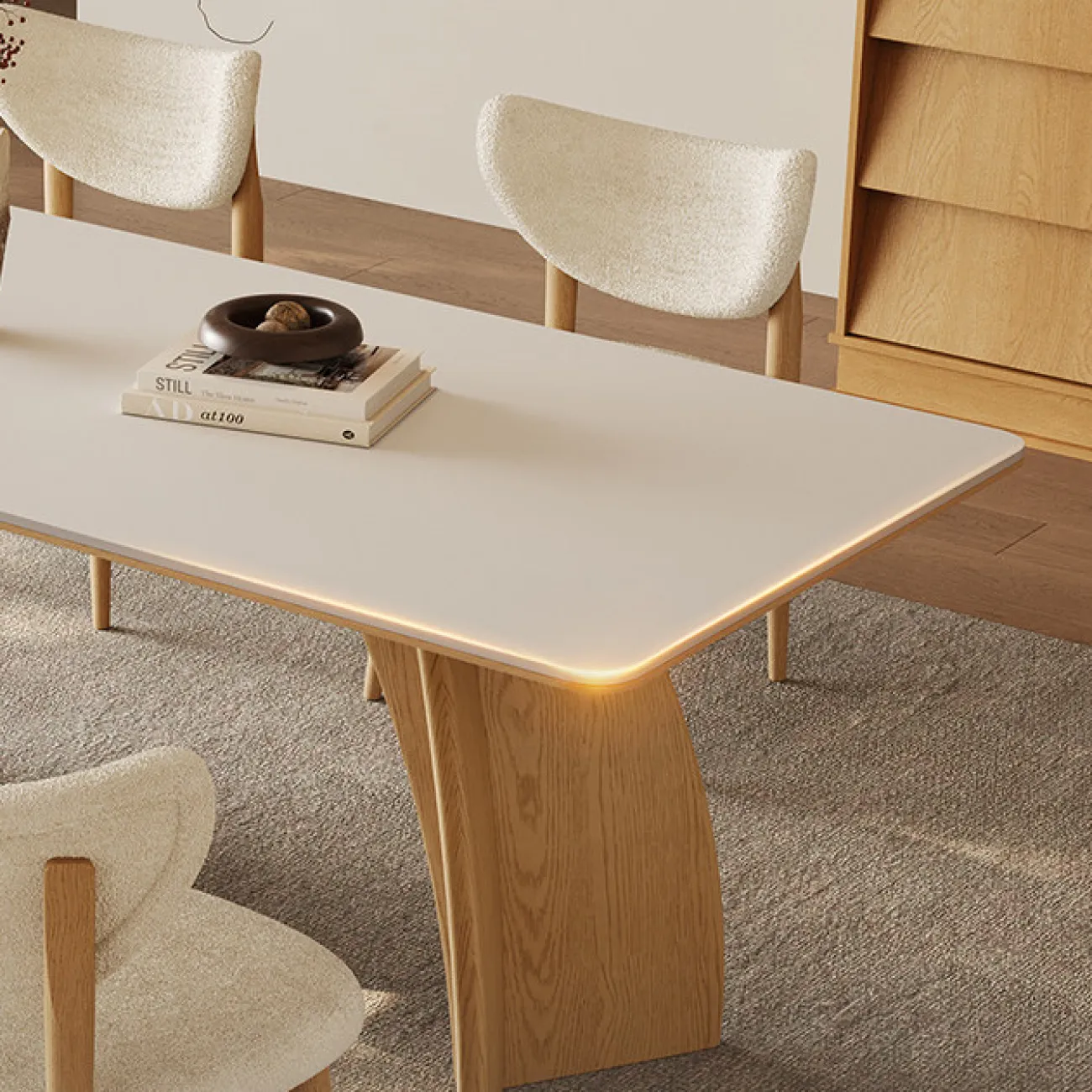 Элегантный обеденный стол Auguste от LaLume с каменной столешницей OS40333-32 Элегантный обеденный стол Auguste от LaLume с каменной столешницей OS40333-32