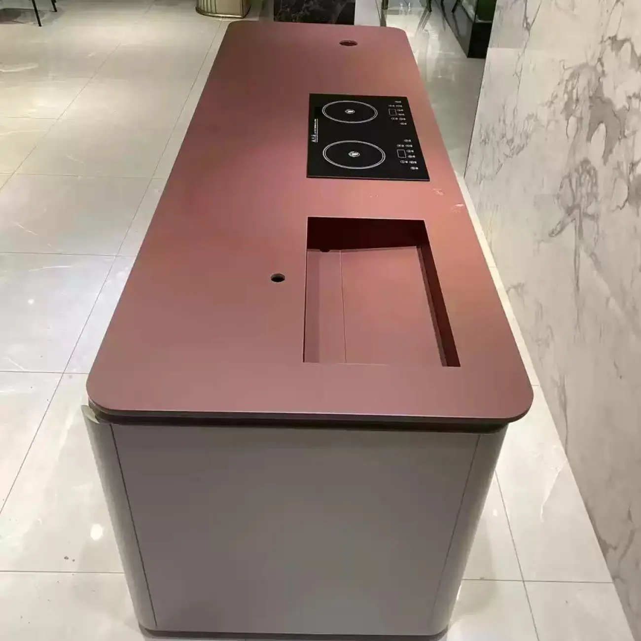 Обеденный стол-остров с подсветкой и варочной поверхностью Nova Island от LaLume NI40337-32 Обеденный стол-остров с подсветкой и варочной поверхностью Nova Island от LaLume NI40337-32