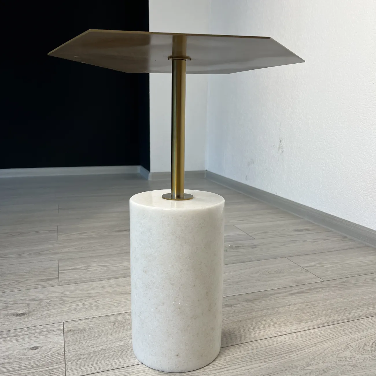 Роскошный кофейный мраморный круглый столик LaLume AR21238-23 Роскошный кофейный мраморный круглый столик LaLume AR21238-23