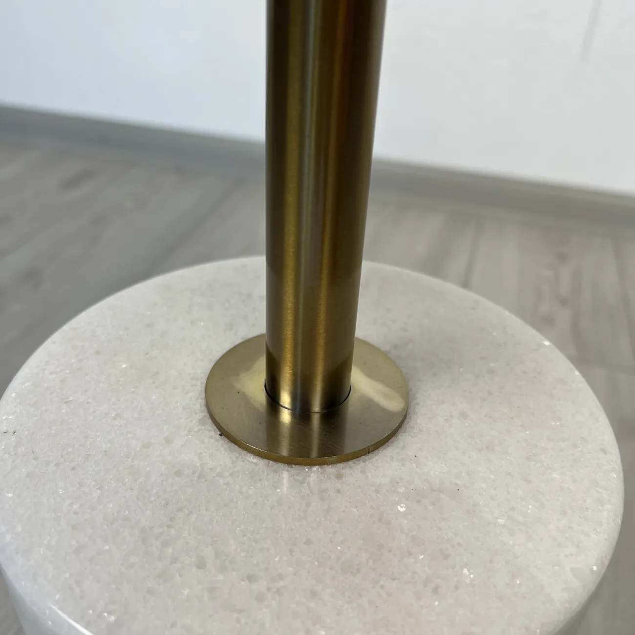 Роскошный кофейный мраморный круглый столик LaLume AR21238-23 Роскошный кофейный мраморный круглый столик LaLume AR21238-23