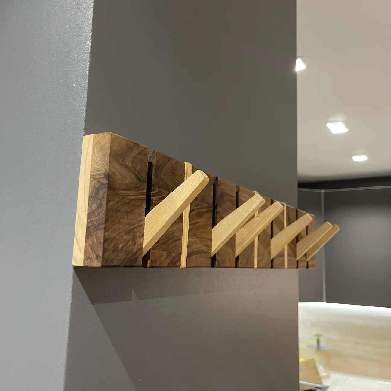 Вешалка в прихожую LaLume-DK21248-01 Вешалка в прихожую LaLume-DK21248-01