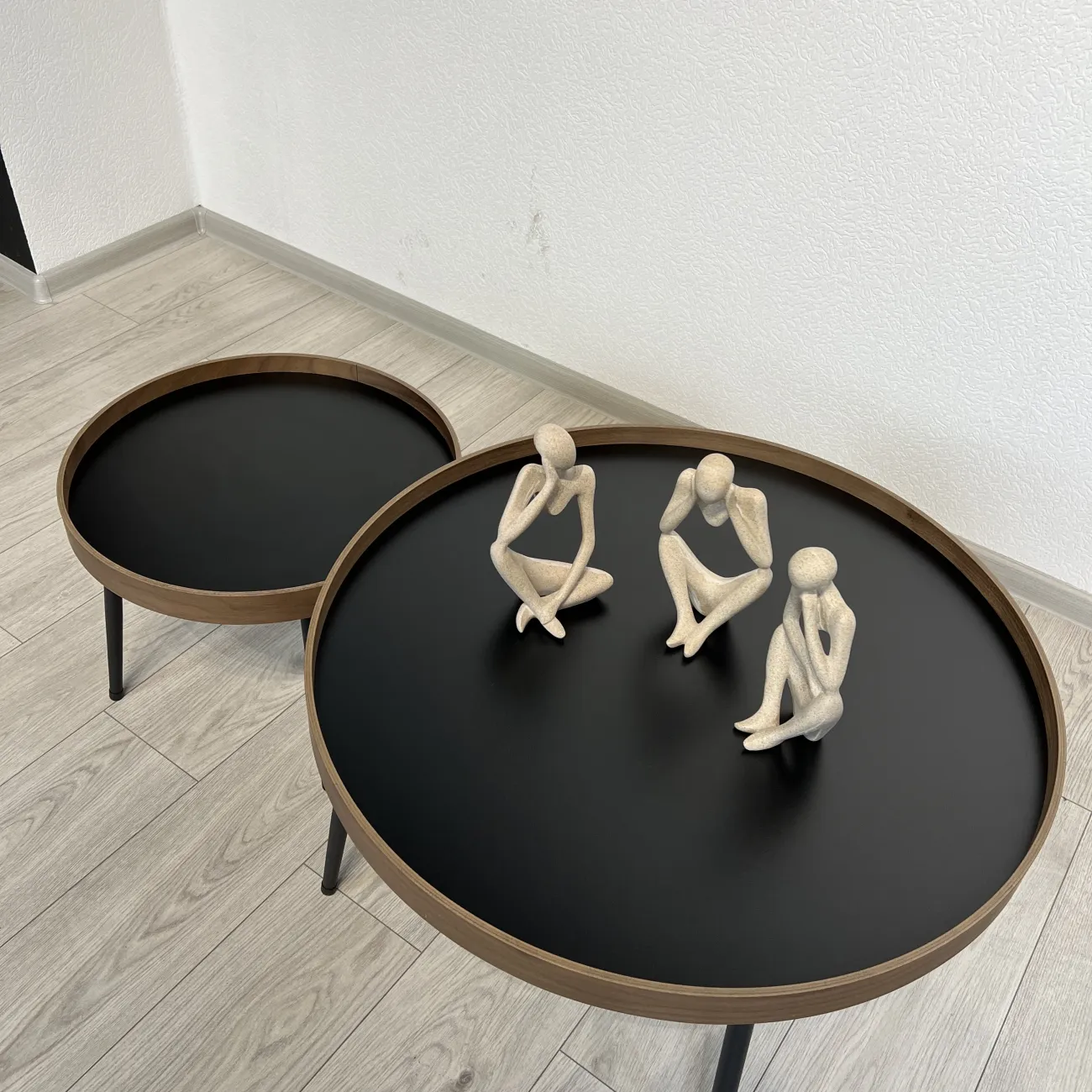 Статуэтка мыслителя в стиле минимализм LaLume DK21029-23