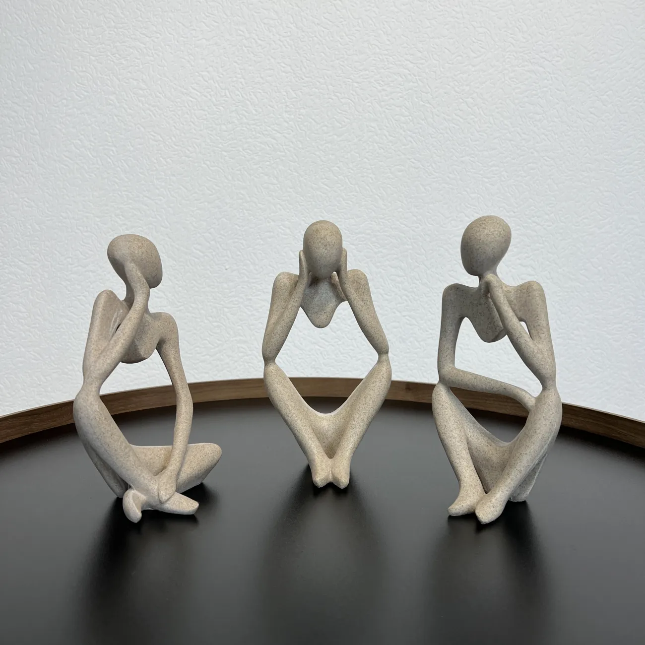 Статуэтка мыслителя в стиле минимализм LaLume DK21029-23