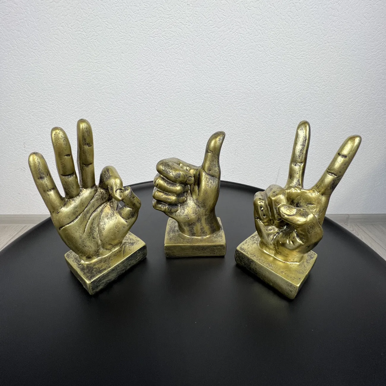 Украшение в форме различных жестов LaLume DK21035-23