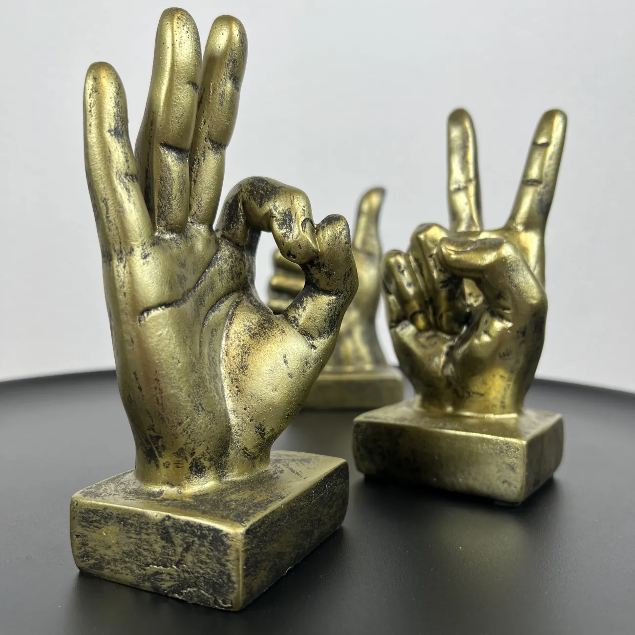 Украшение в форме различных жестов LaLume DK21035-23