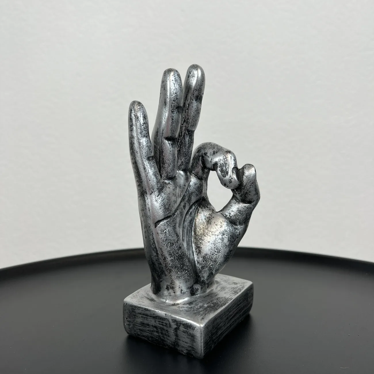 Украшение в форме различных жестов LaLume DK21035-23