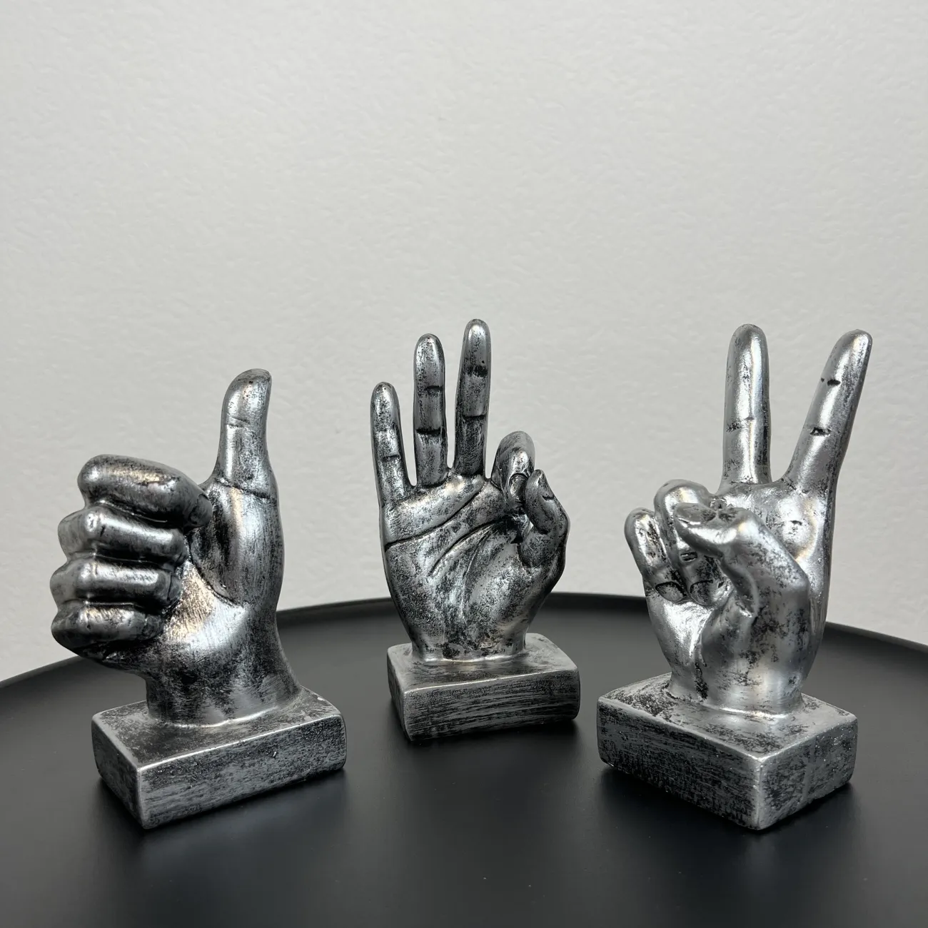 Украшение в форме различных жестов LaLume DK21035-23