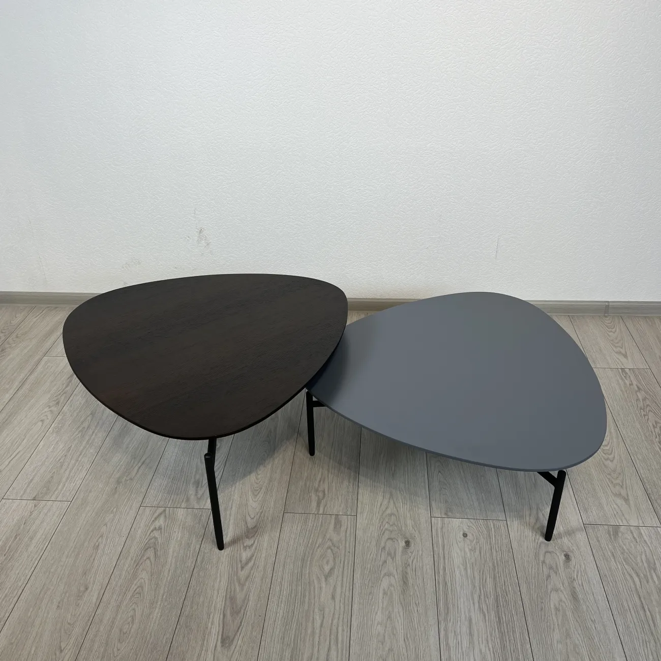 Дизайнерский комплект из журнальных столиков - LaLume-AP00351 Дизайнерский комплект из журнальных столиков - LaLume-AP00351