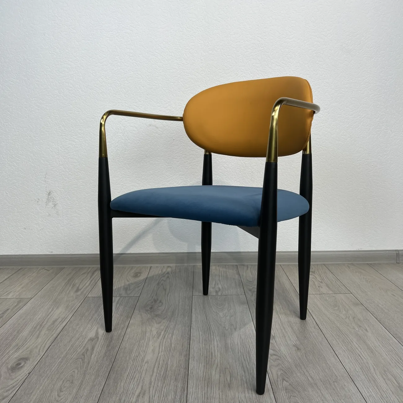 Роскошный стул со спинкой для гостиной LaLume MB20772-23