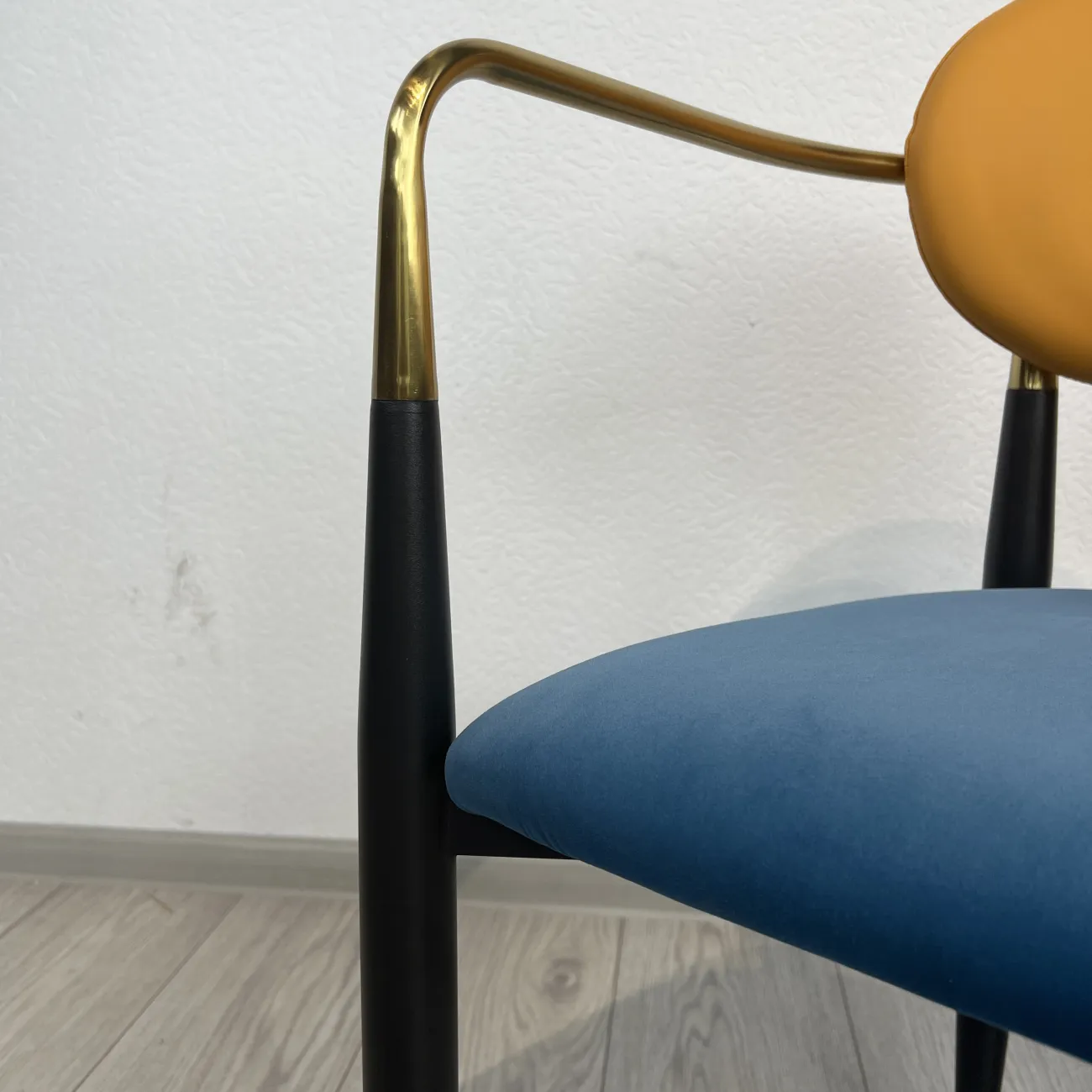 Роскошный стул со спинкой для гостиной LaLume MB20772-23