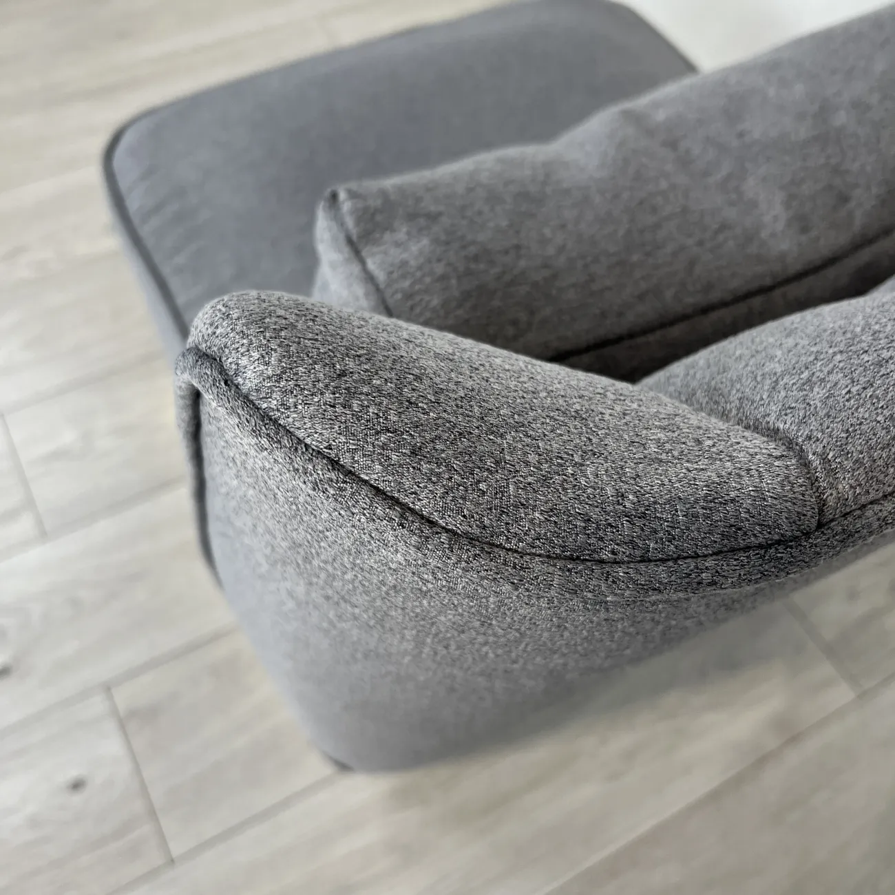 Дизайнерское кресло LaLume-KK00178