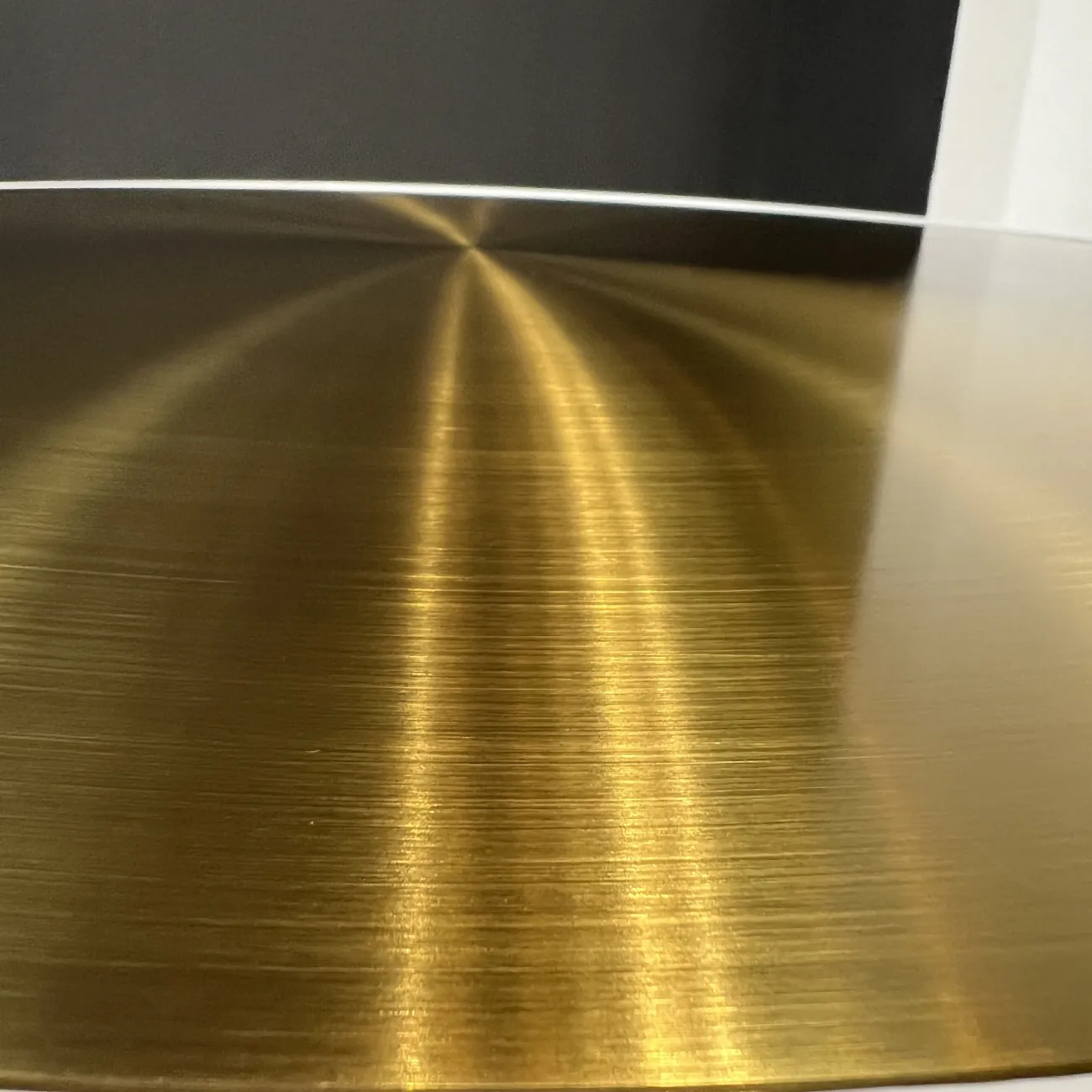 Дизайнерский журнальный столик - LaLume-AP00343