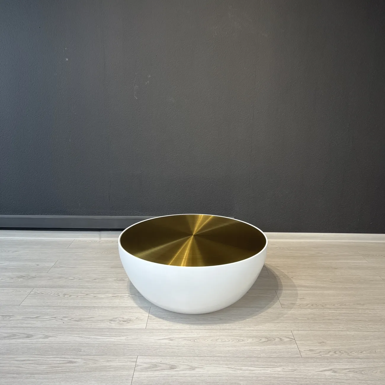 Дизайнерский журнальный столик - LaLume-AP00343